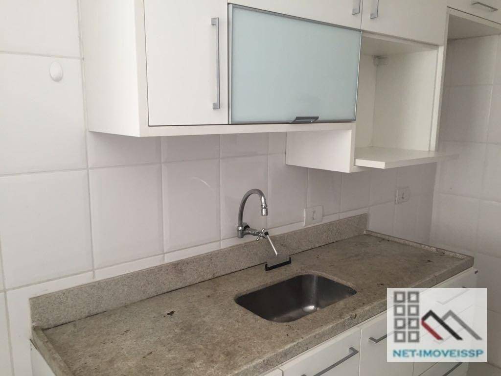 Apartamento à venda com 2 quartos, 62m² - Foto 5