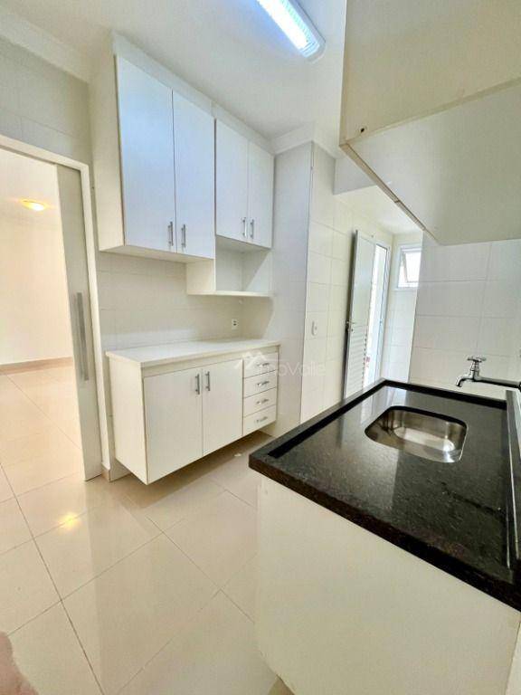 Apartamento para alugar com 2 quartos, 77m² - Foto 6