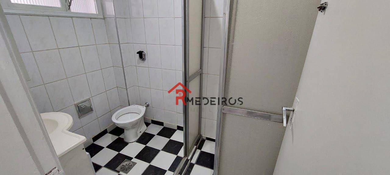 Apartamento à venda com 2 quartos, 61m² - Foto 15