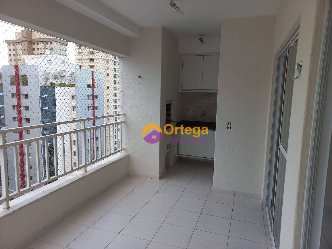 Apartamento à venda com 2 quartos, 72m² - Foto 1