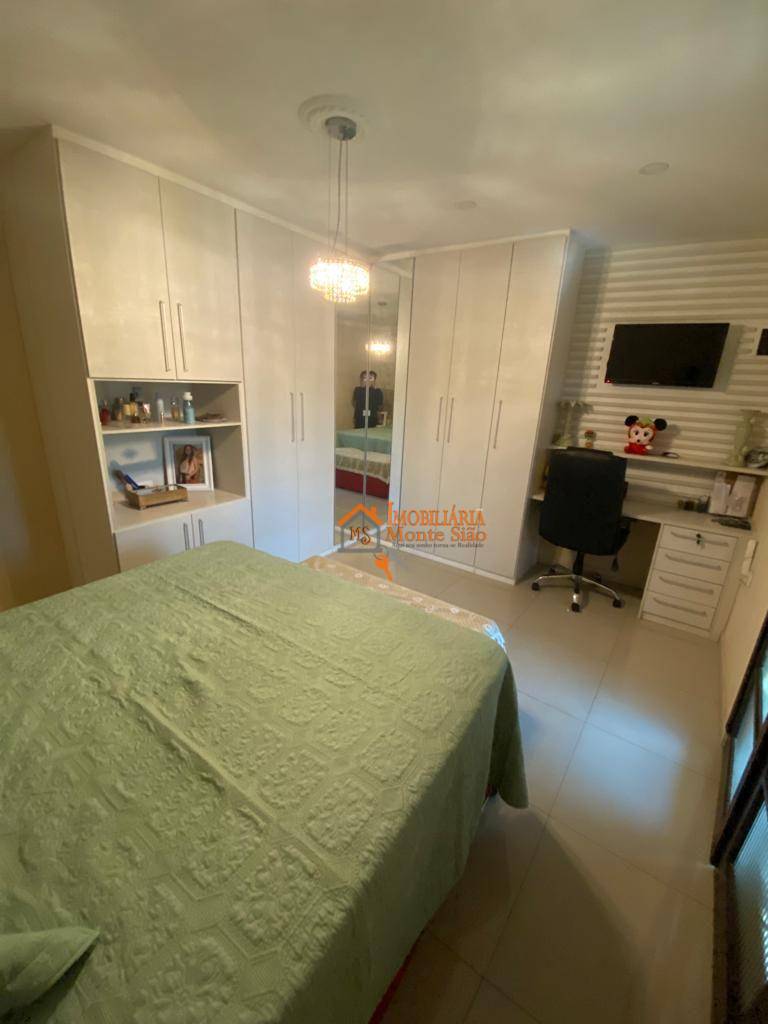 Sobrado à venda com 6 quartos, 300m² - Foto 17