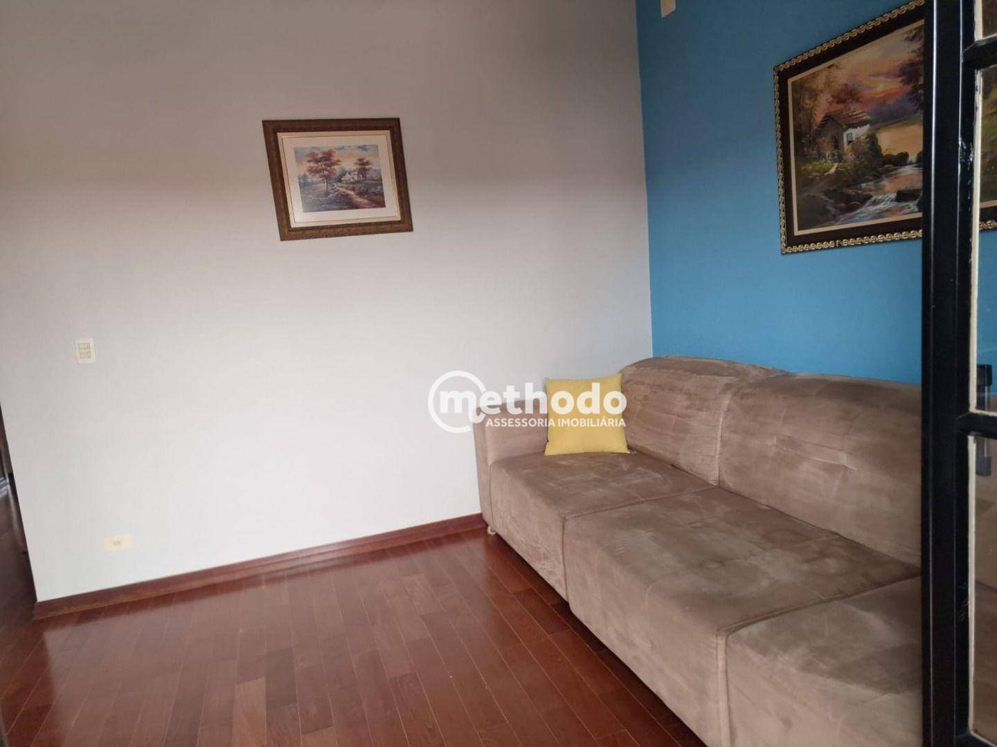 Casa à venda com 3 quartos, 240m² - Foto 18