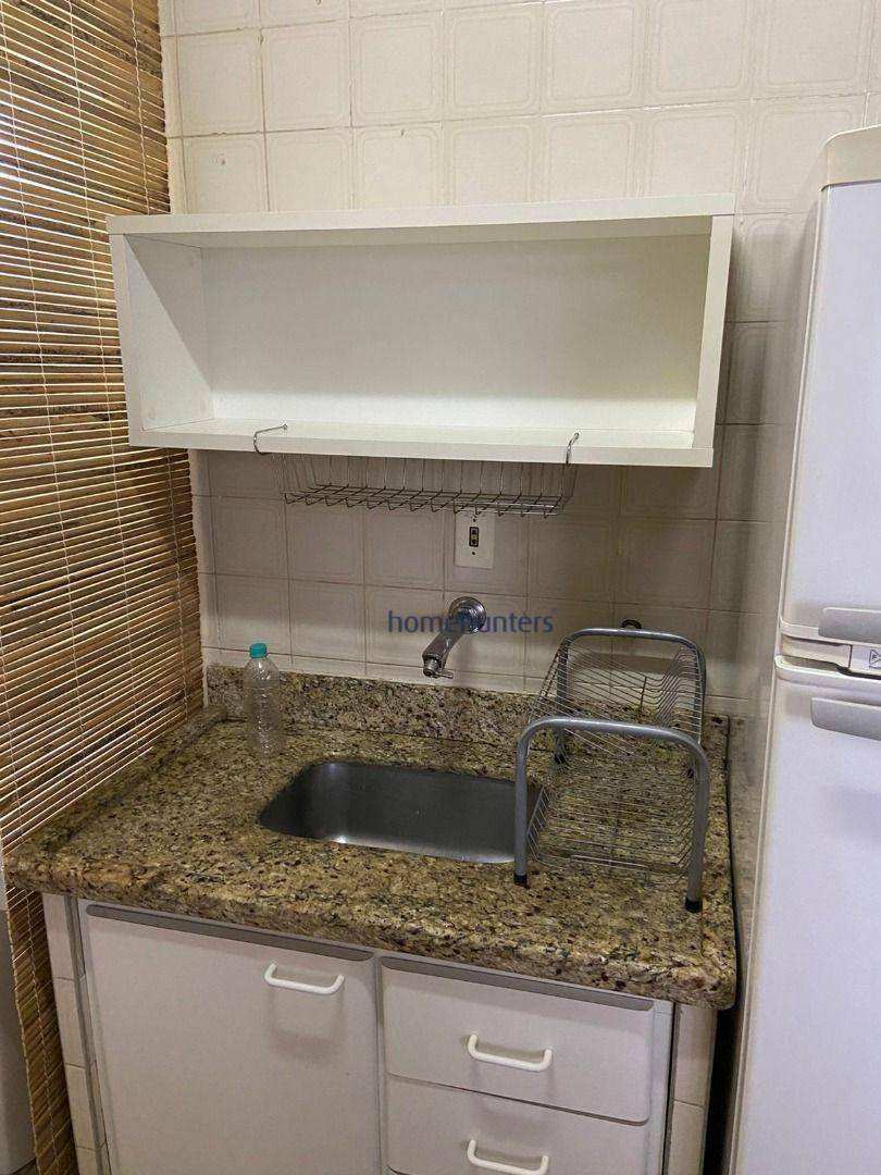 Apartamento para alugar com 1 quarto, 50m² - Foto 14