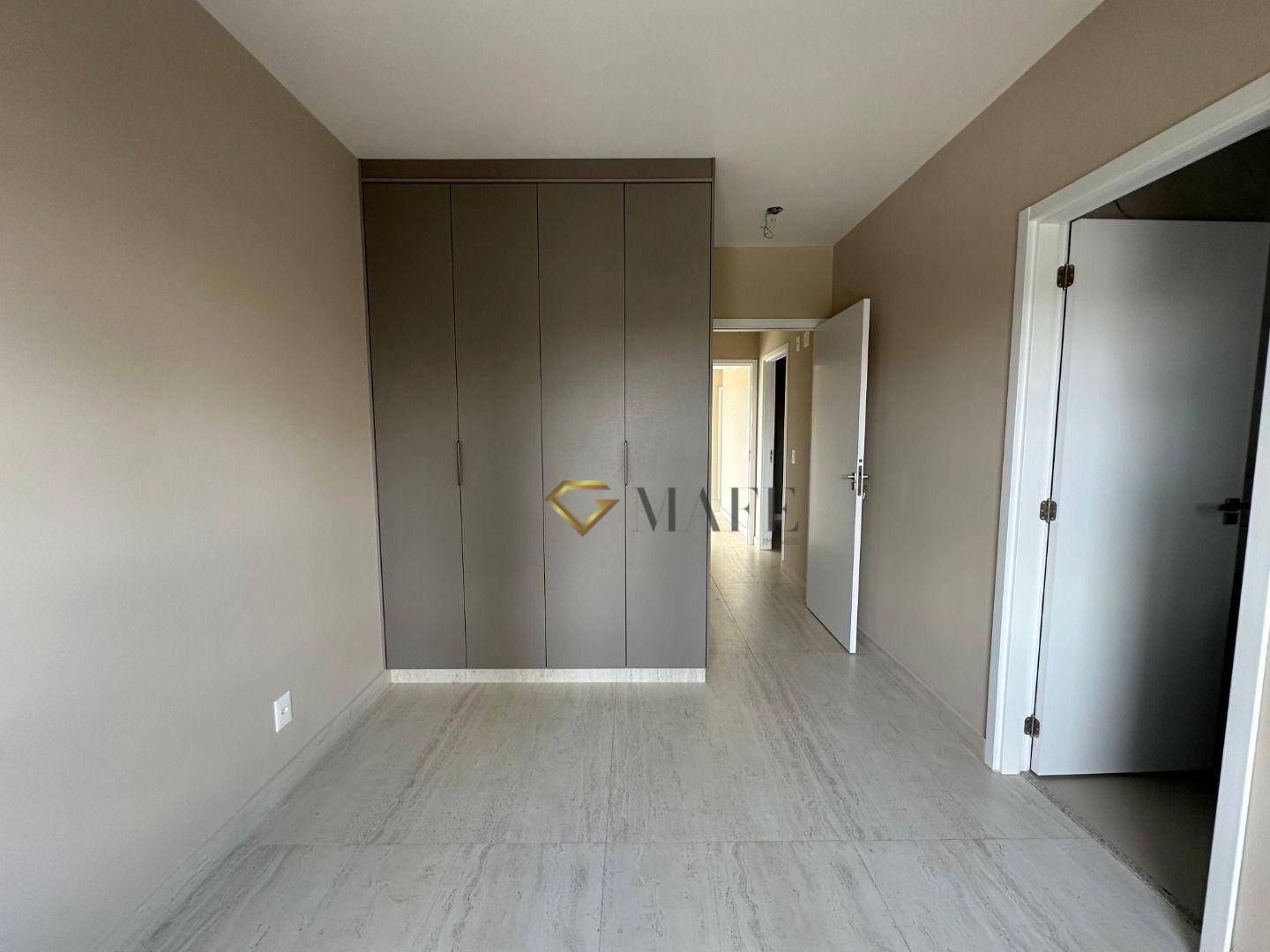 Apartamento à venda com 3 quartos, 141m² - Foto 11