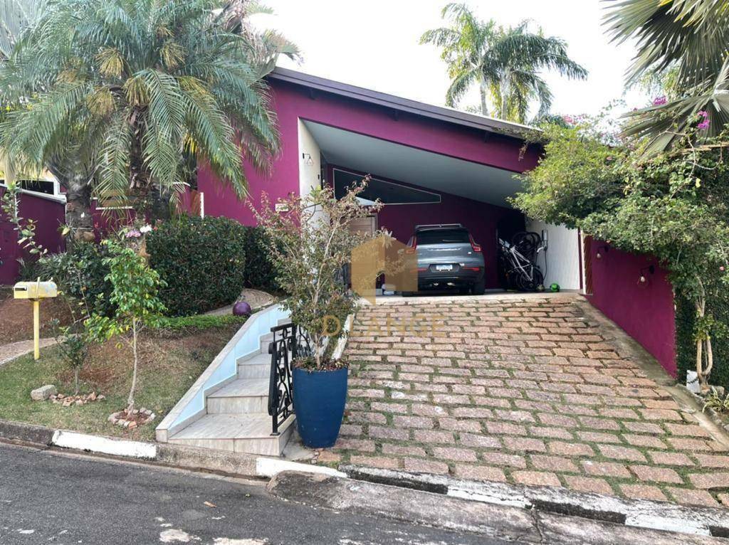 Casa de Condomínio à venda com 4 quartos, 420m² - Foto 1