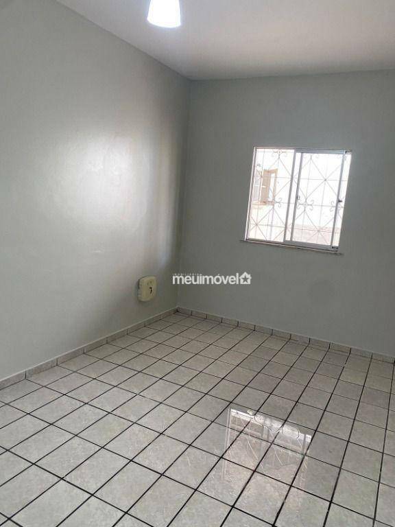 Casa à venda com 3 quartos, 200m² - Foto 12