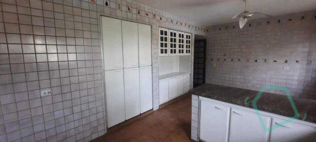 Casa para alugar com 3 quartos, 500m² - Foto 18