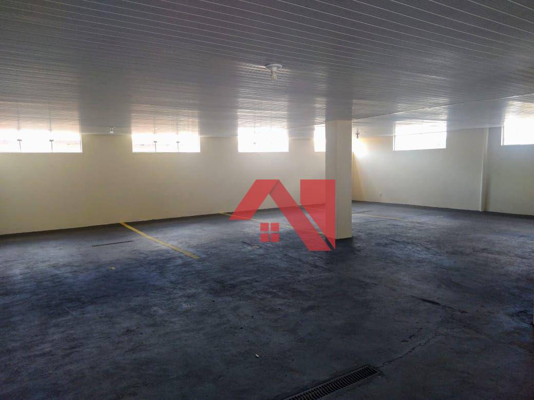 Apartamento para alugar com 2 quartos, 130m² - Foto 23