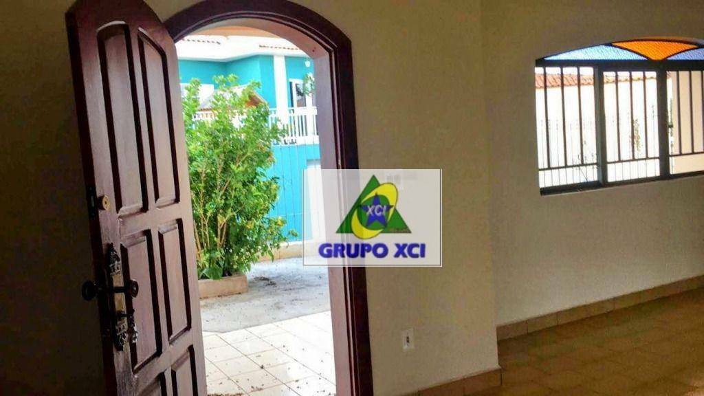 Casa, 5 quartos, 374 m² - Foto 3