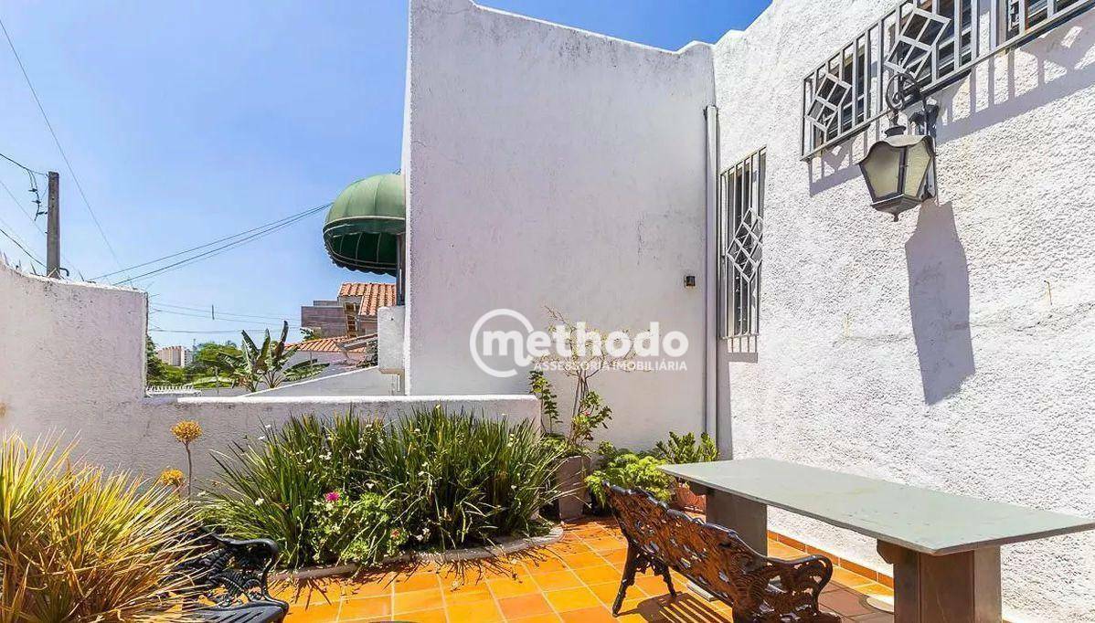 Casa à venda e aluguel com 3 quartos, 150m² - Foto 3