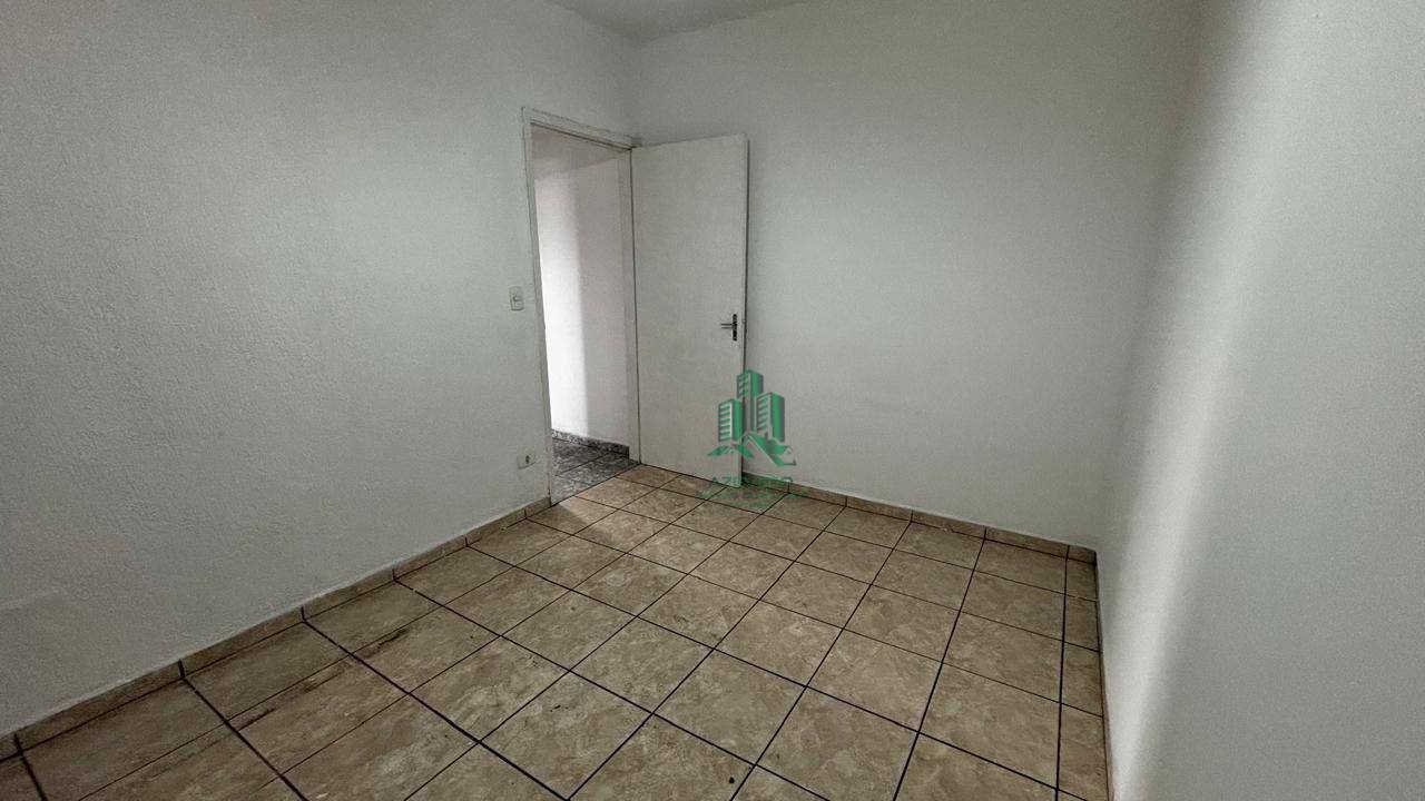 Apartamento para alugar com 2 quartos, 65m² - Foto 17