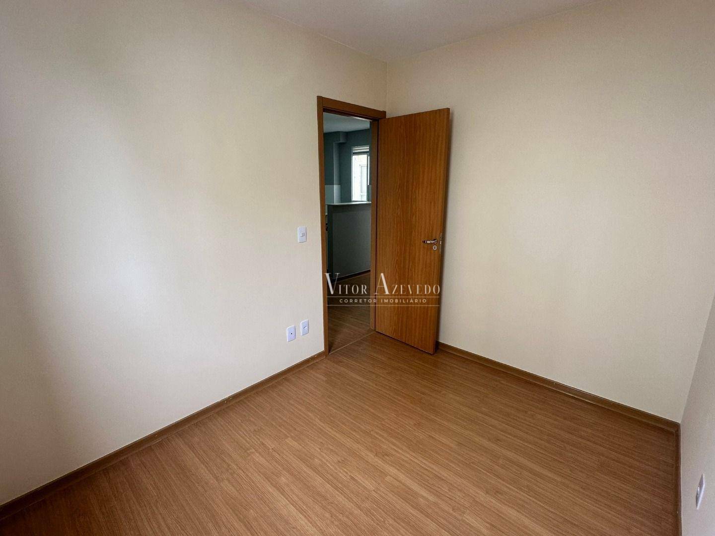 Apartamento à venda com 2 quartos, 40m² - Foto 14