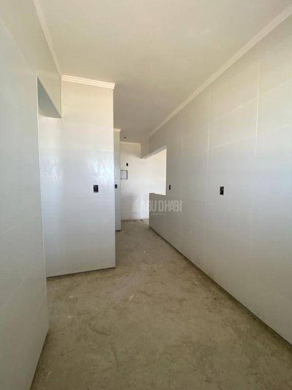 Apartamento à venda com 2 quartos, 86m² - Foto 13