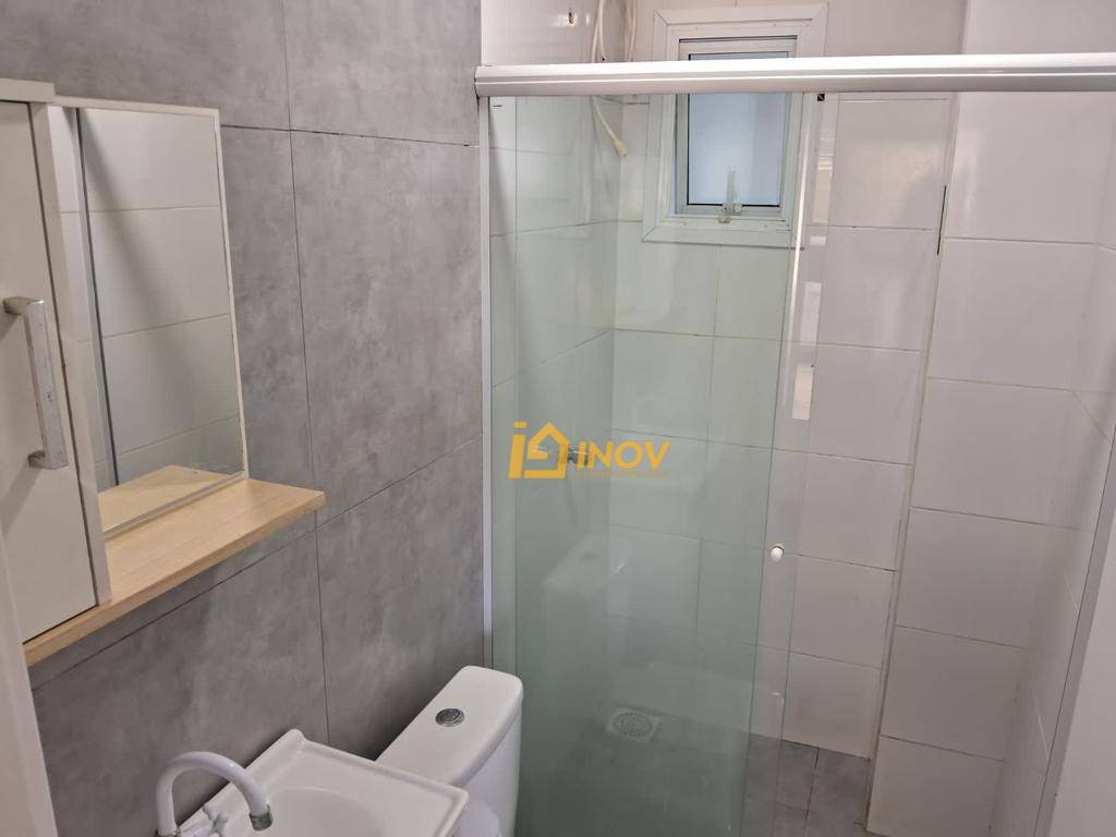 Apartamento para alugar com 1 quarto, 55m² - Foto 9