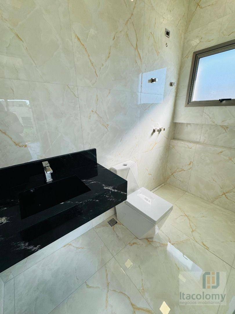 Casa de Condomínio à venda com 3 quartos, 265m² - Foto 38