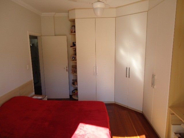 Apartamento à venda com 3 quartos, 85m² - Foto 10