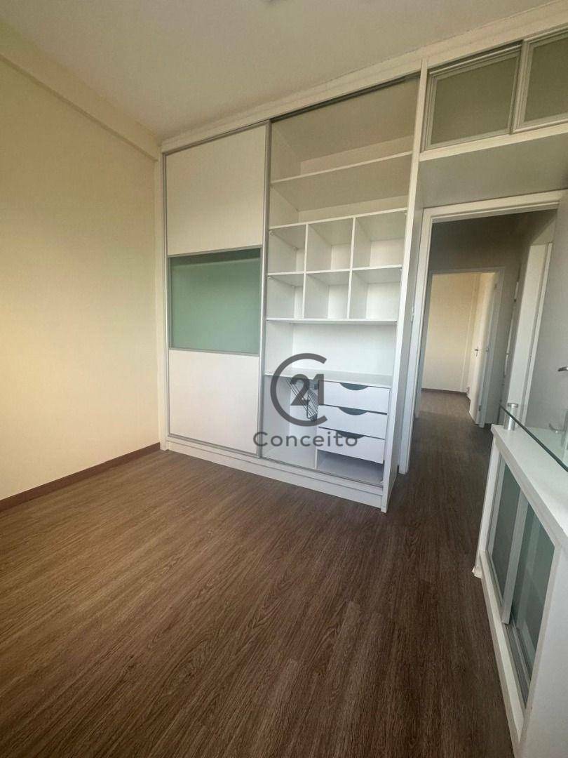 Apartamento para alugar com 3 quartos, 93m² - Foto 15