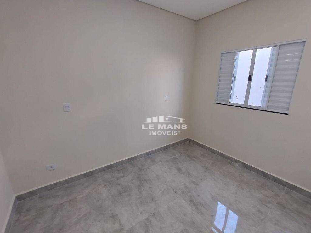 Casa de Condomínio à venda com 3 quartos, 145m² - Foto 3