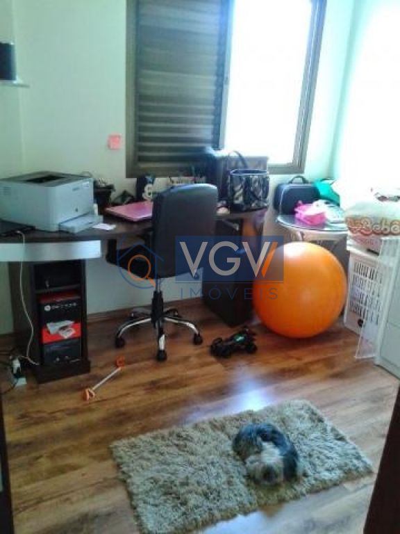 Apartamento à venda com 3 quartos, 99m² - Foto 4