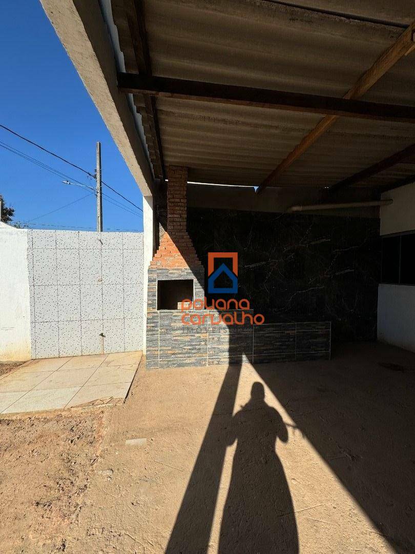 Casa à venda com 2 quartos, 160m² - Foto 8