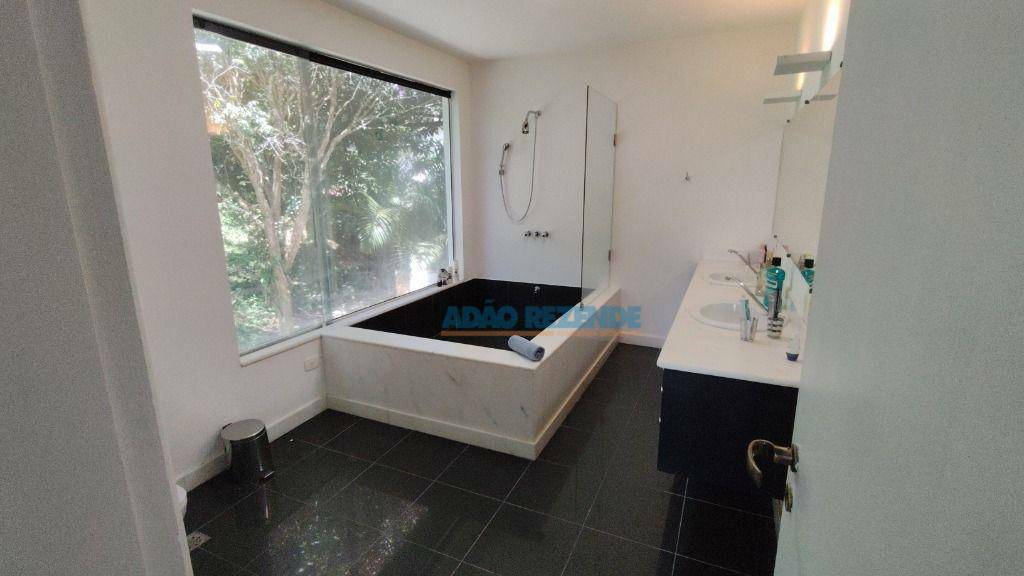 Casa de Condomínio à venda com 5 quartos, 460m² - Foto 76