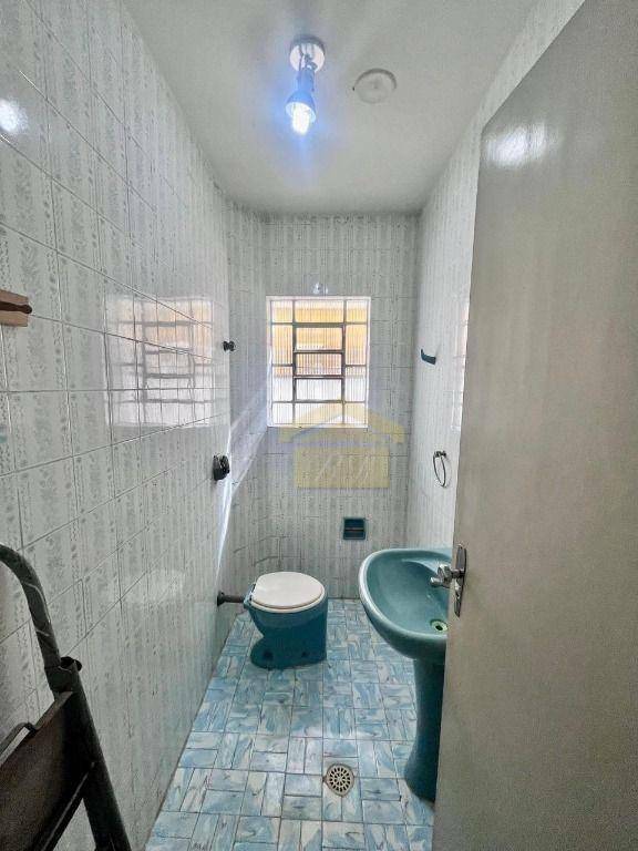 Sobrado à venda com 3 quartos, 181m² - Foto 3