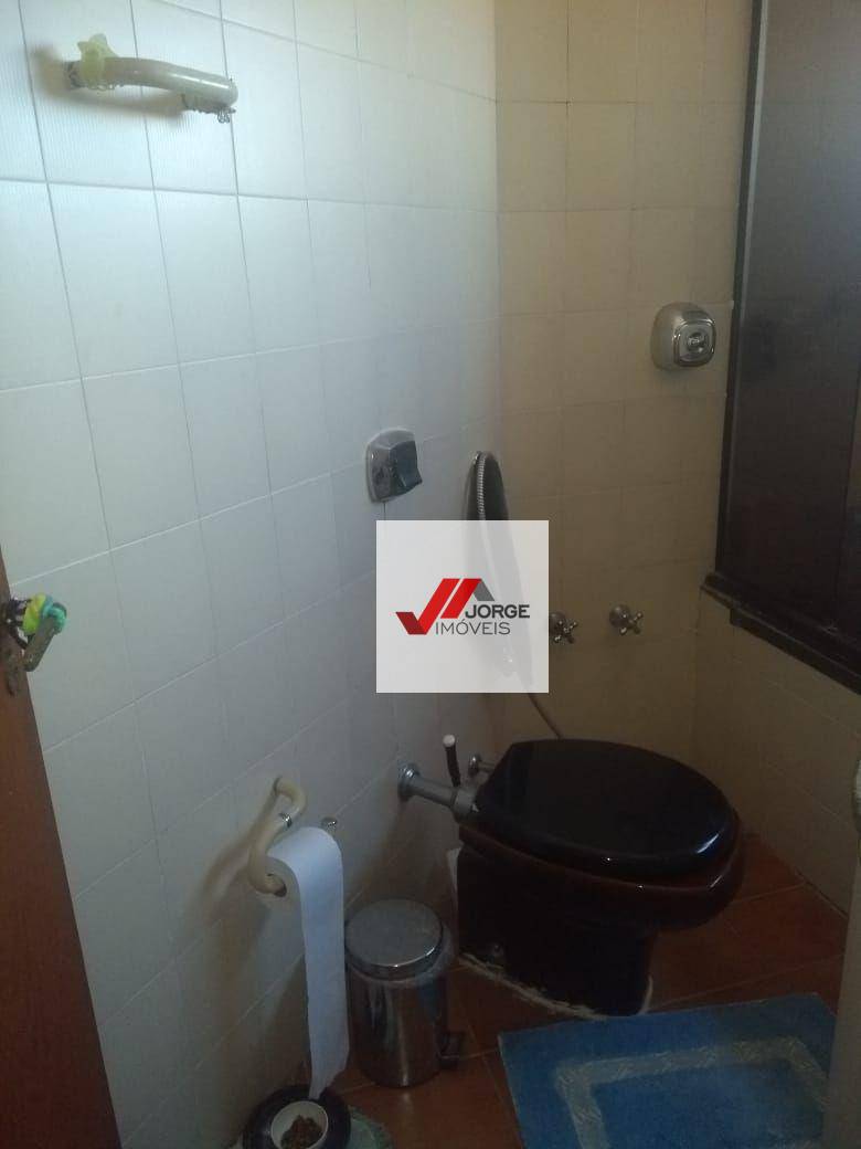 Apartamento à venda com 3 quartos, 125m² - Foto 11