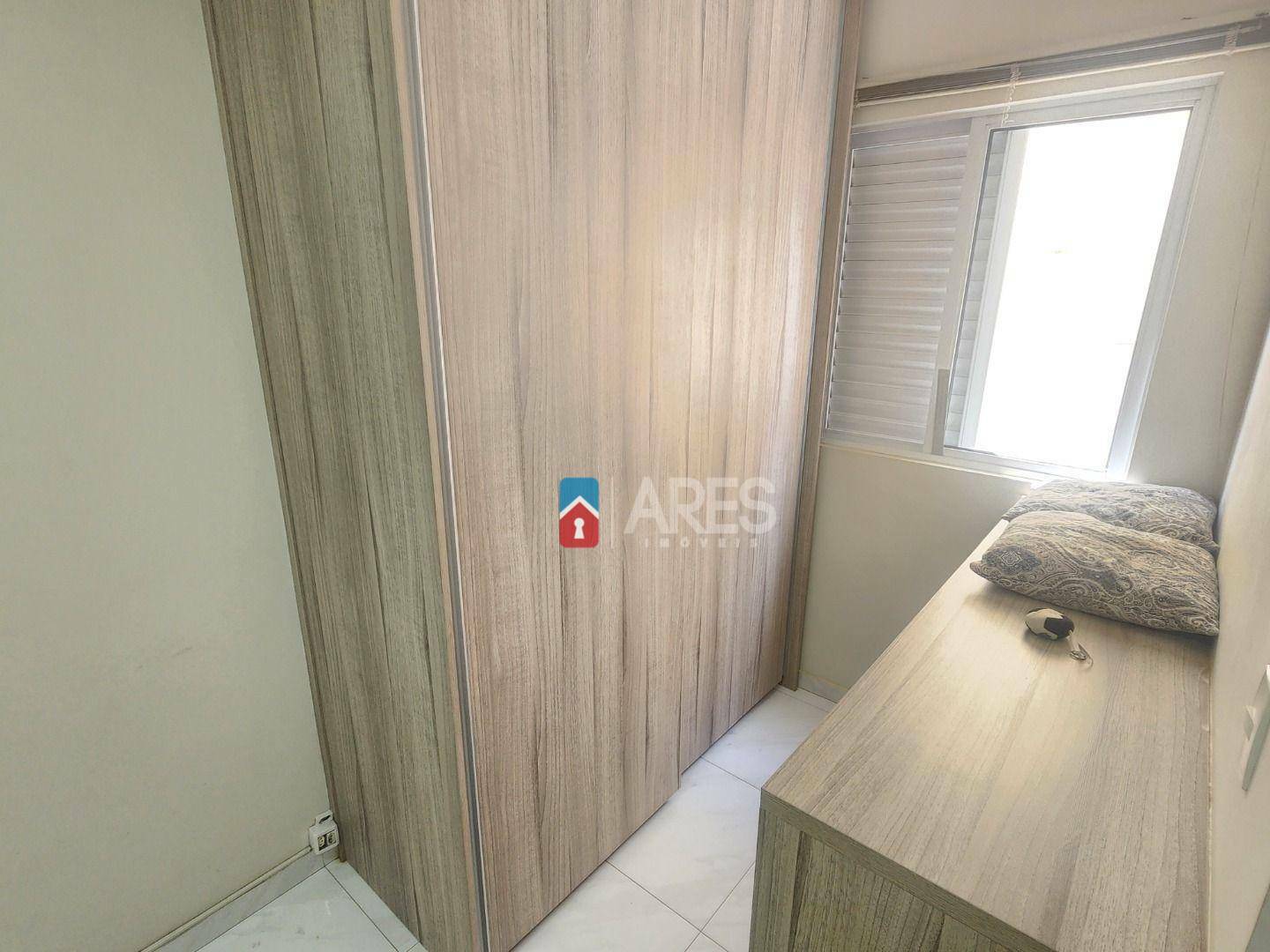 Apartamento à venda com 3 quartos, 60m² - Foto 12