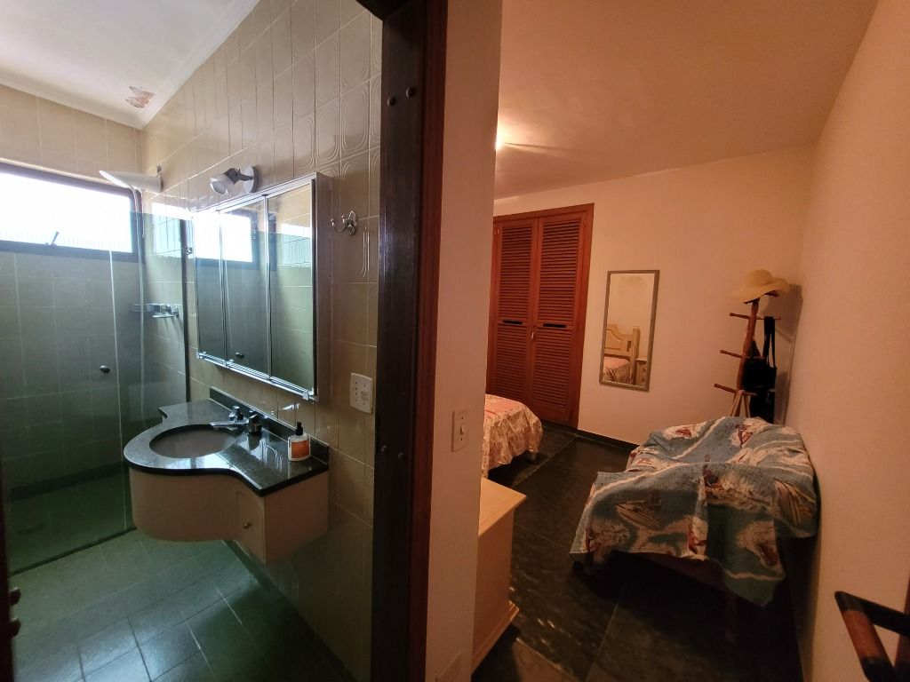 Apartamento à venda com 3 quartos, 140m² - Foto 9