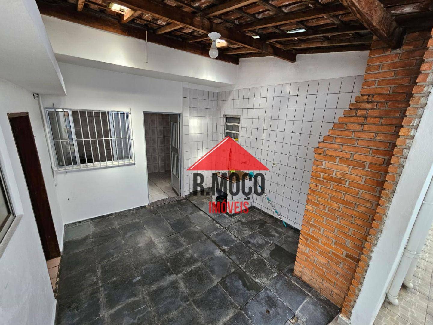 Casa à venda com 2 quartos, 235m² - Foto 27