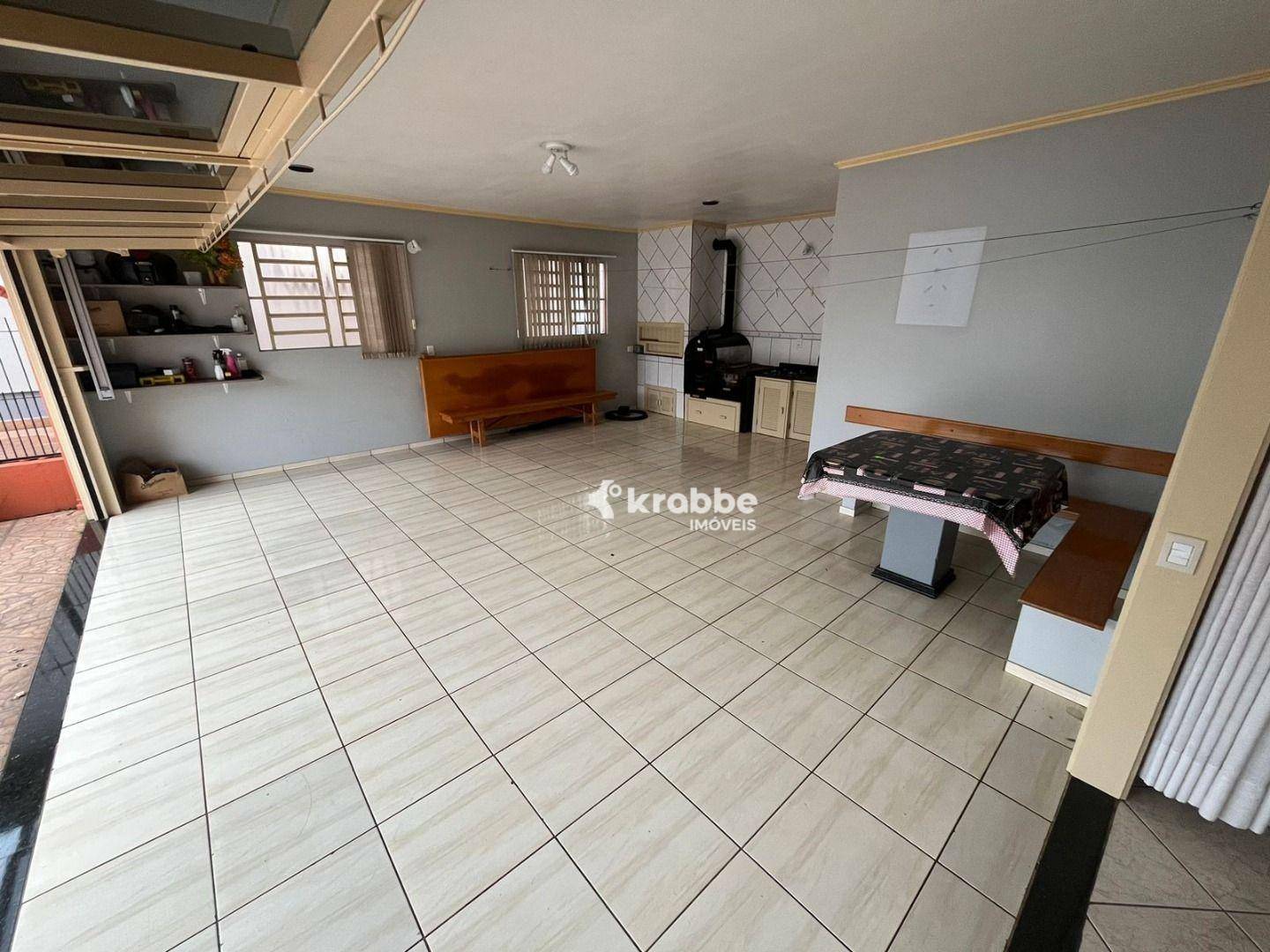 Casa à venda com 3 quartos, 175m² - Foto 4