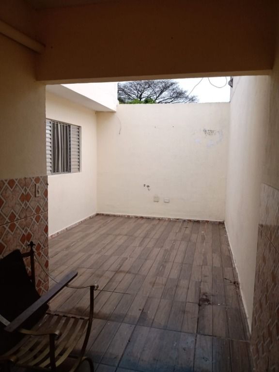 Sobrado à venda com 9 quartos, 670m² - Foto 19