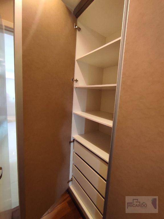 Apartamento para alugar com 3 quartos, 116m² - Foto 25
