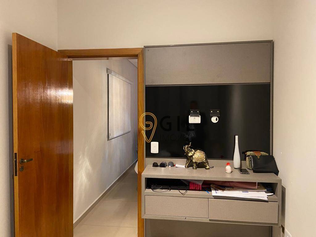 Sobrado à venda com 5 quartos, 207m² - Foto 23