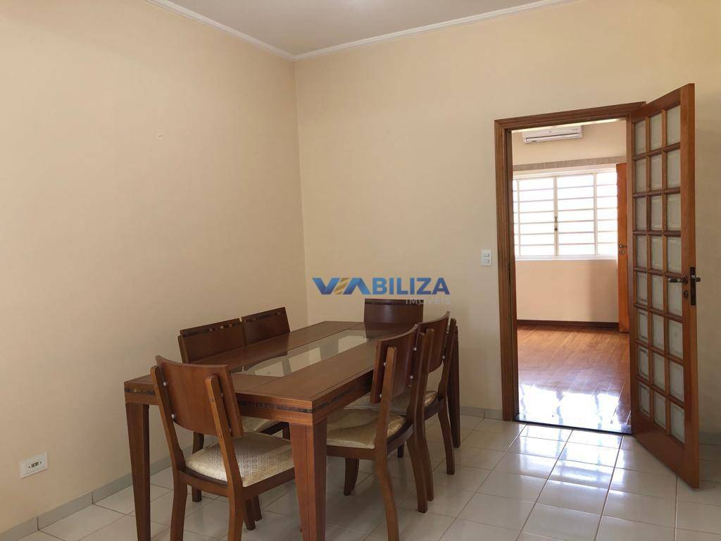 Casa à venda com 2 quartos, 140m² - Foto 12