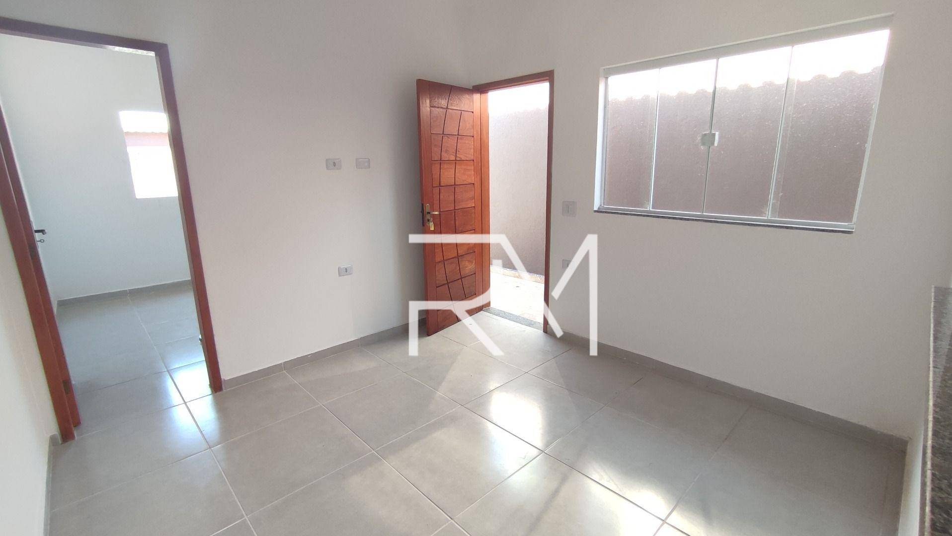 Casa à venda com 3 quartos, 78m² - Foto 4