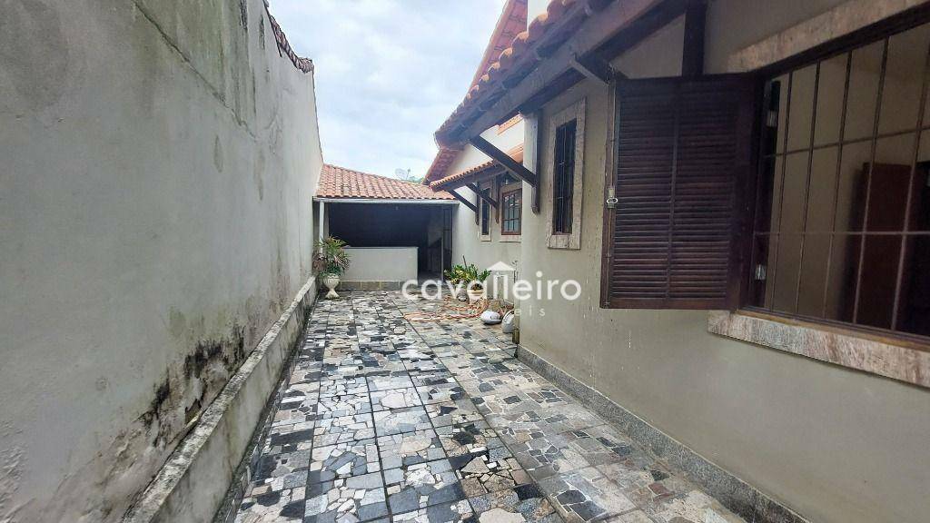 Casa à venda com 3 quartos, 280m² - Foto 23