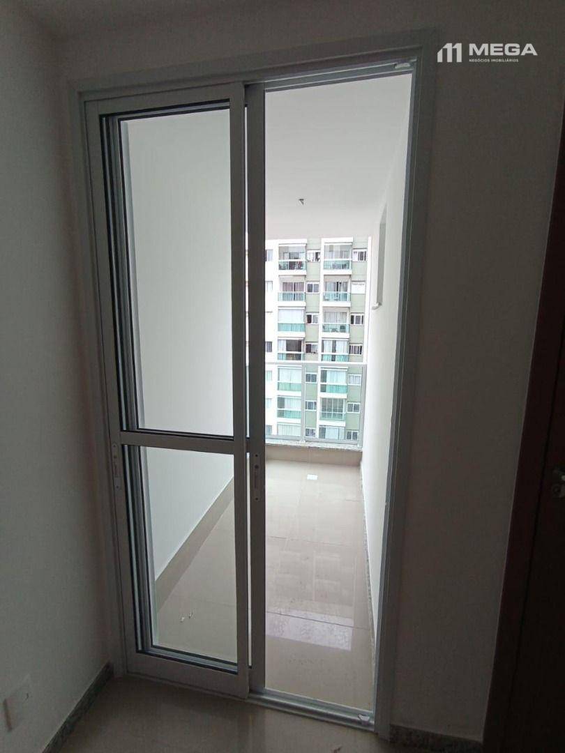 Apartamento à venda com 3 quartos, 72m² - Foto 33