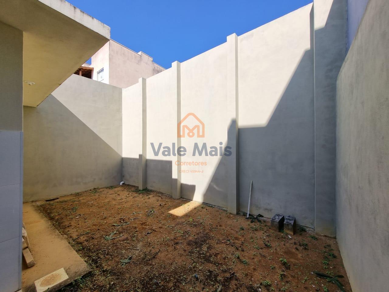 Casa à venda com 2 quartos, 157m² - Foto 14