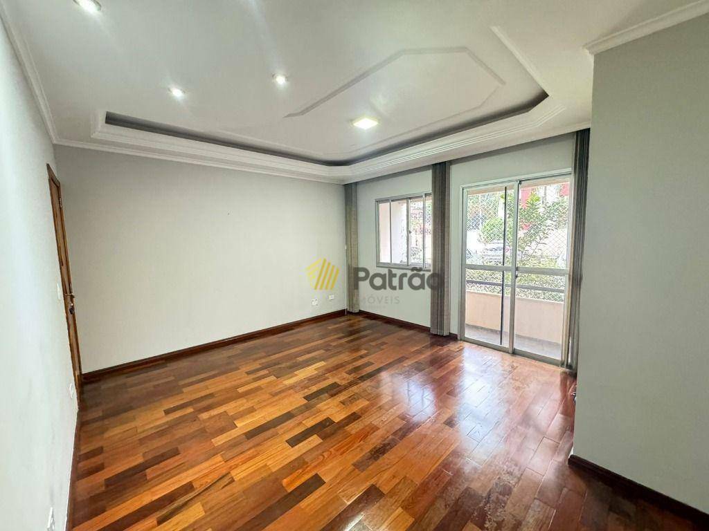 Apartamento à venda com 2 quartos, 75m² - Foto 10