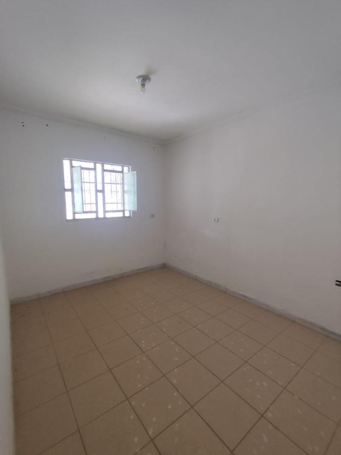 Casa para alugar com 3 quartos, 120m² - Foto 5