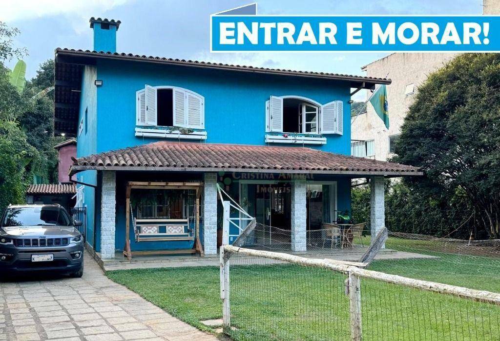 Casa à venda com 5 quartos, 262m² - Foto 1