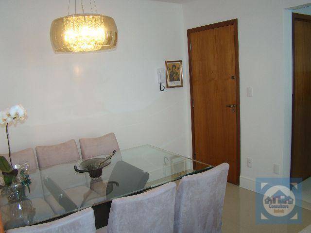 Apartamento à venda com 2 quartos, 76m² - Foto 4