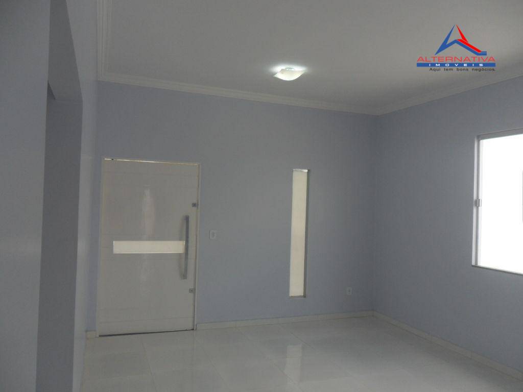 Casa à venda com 3 quartos, 161m² - Foto 8