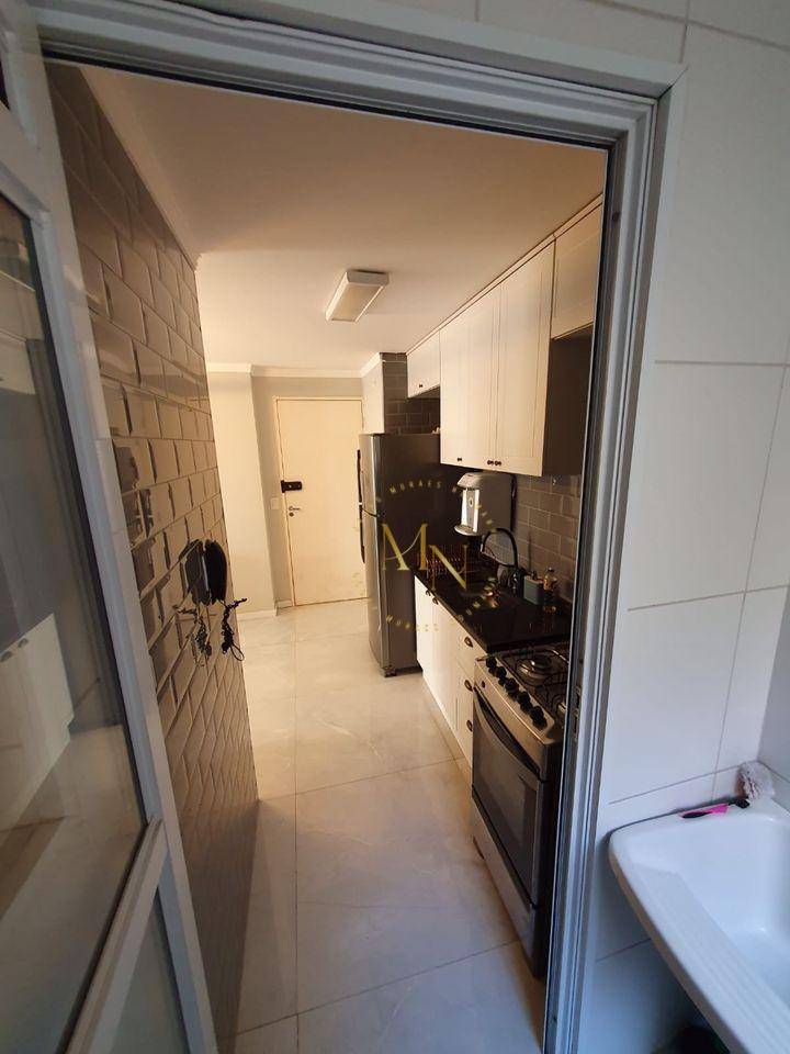 Apartamento à venda com 2 quartos, 78m² - Foto 17