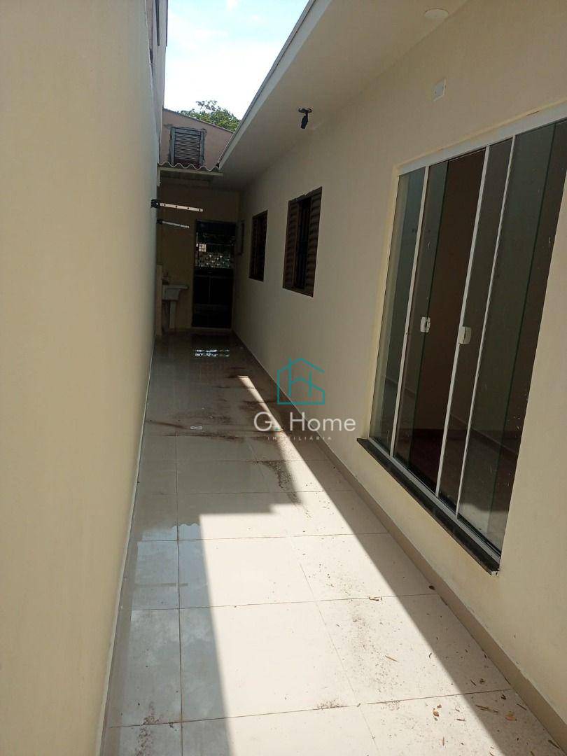Casa à venda com 3 quartos, 75m² - Foto 12