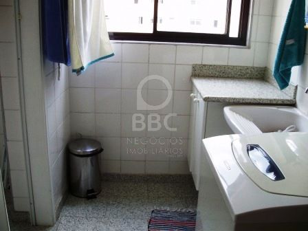 Apartamento à venda com 3 quartos, 117m² - Foto 17