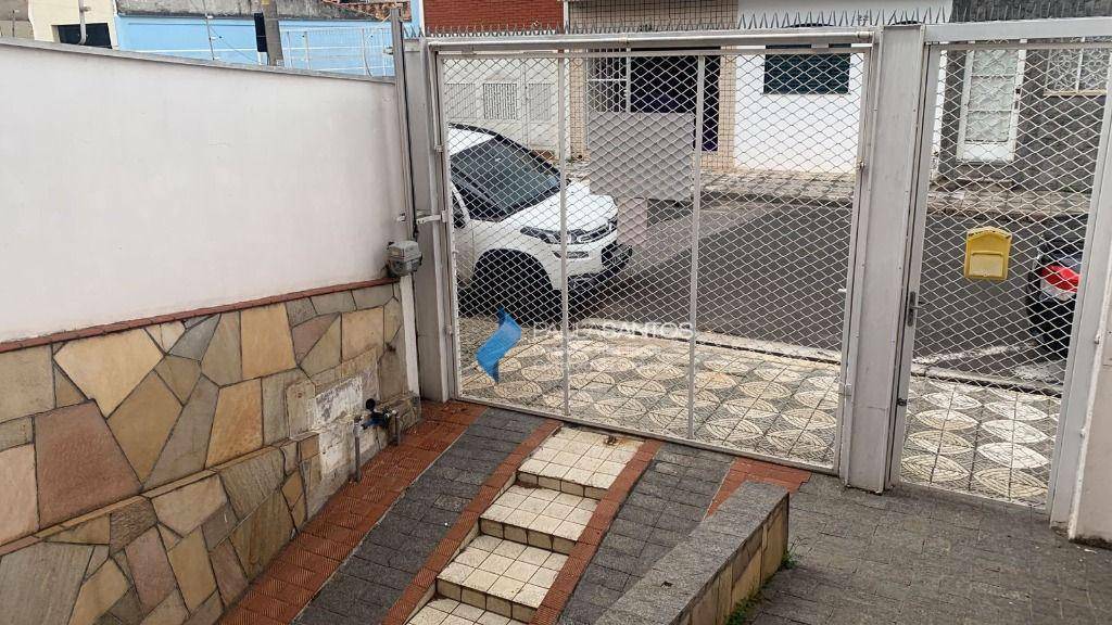 Casa à venda e aluguel com 3 quartos, 244m² - Foto 2