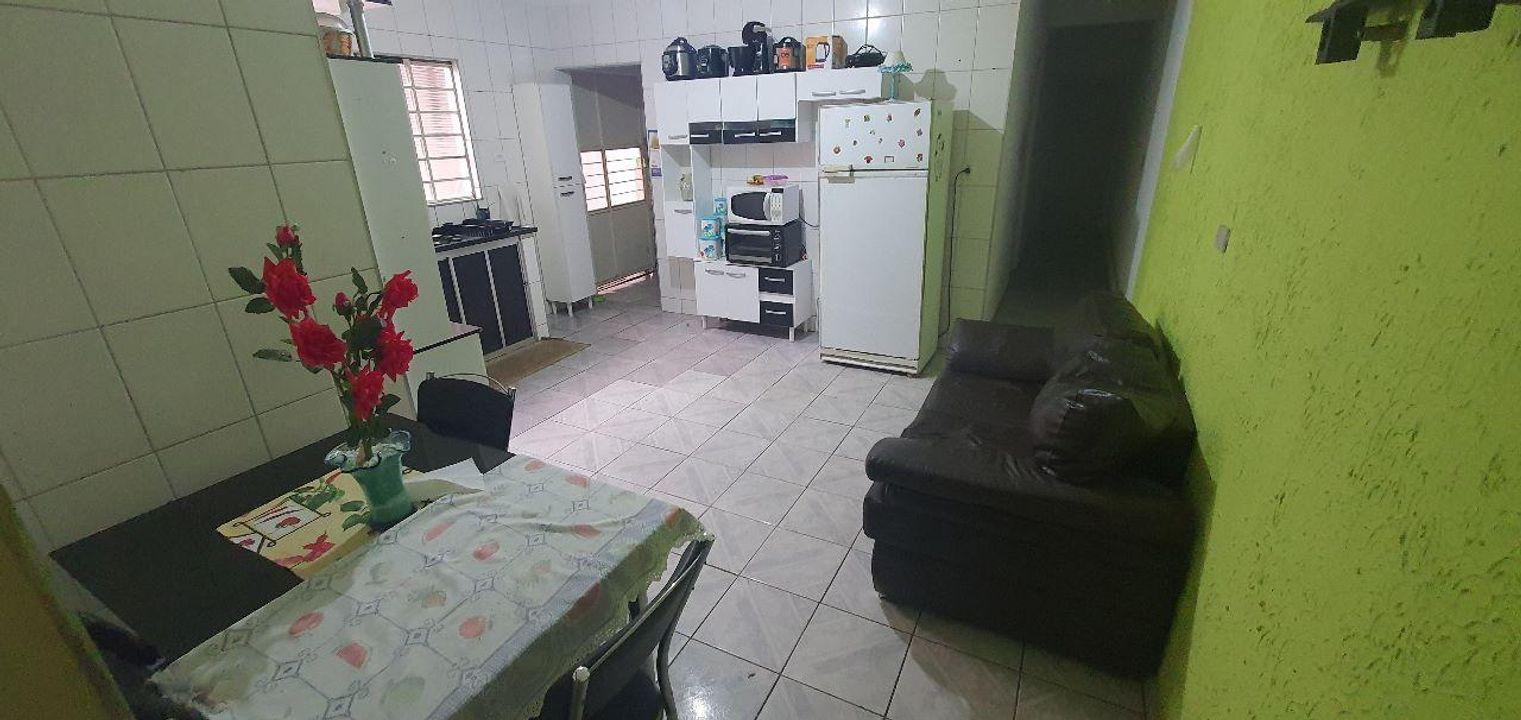 Casa à venda com 4 quartos, 174m² - Foto 14