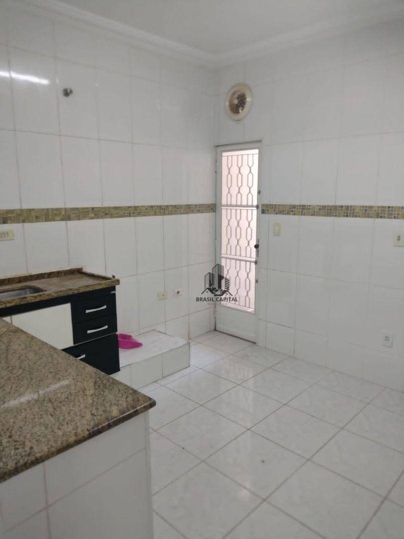 Sobrado à venda com 4 quartos, 230m² - Foto 23